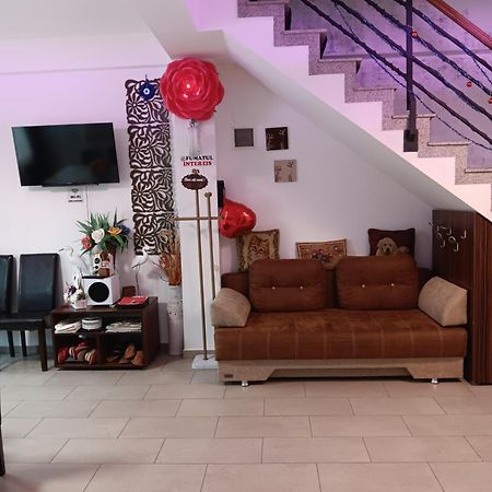 Villa Casa Cu Semineu Moieciu à Moieciu de Jos Extérieur photo