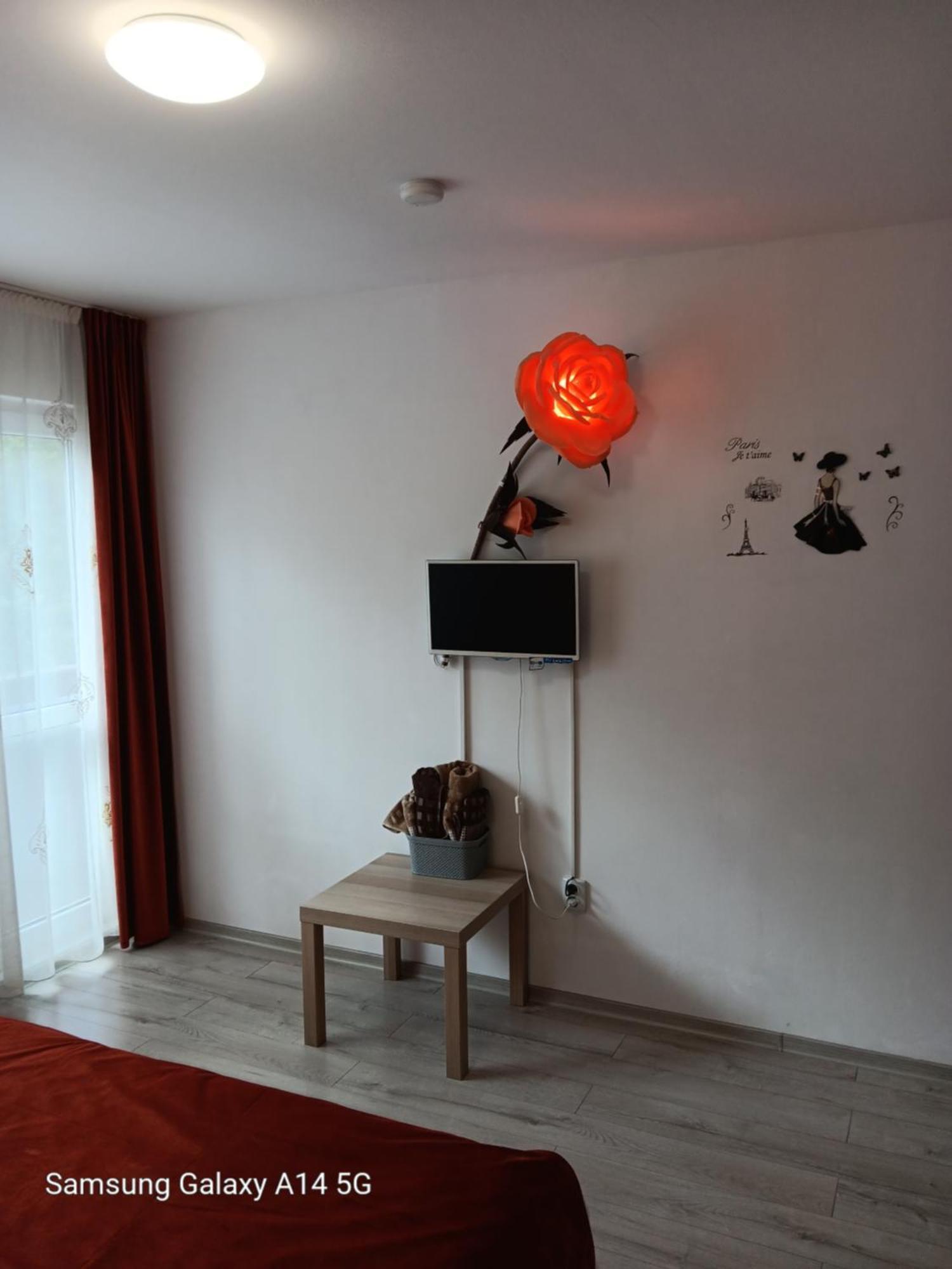 Villa Casa Cu Semineu Moieciu à Moieciu de Jos Extérieur photo